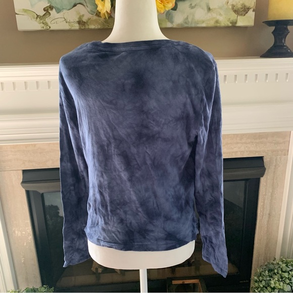 Gap Shrunken T Navy Blue Long Sleeve Top (Size Medium) - Picture 2 of 7